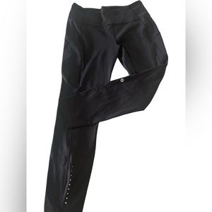Lululemon size 10 fast and free black leggings